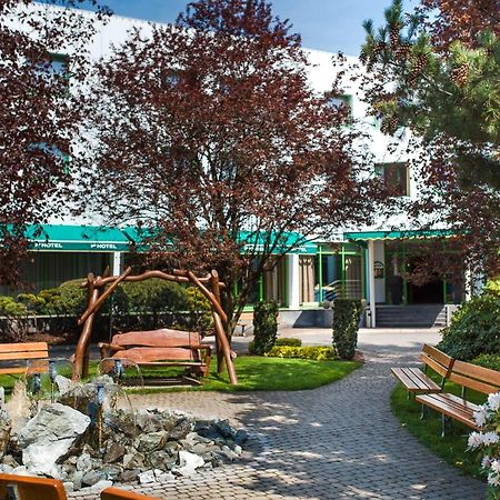 Hotel Partner Varşovia Exterior foto
